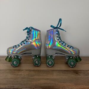 Impala Holographic Roller Skate